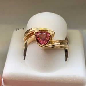NWOT 14KY Genuine Pink Tourmaline Trillion Ring